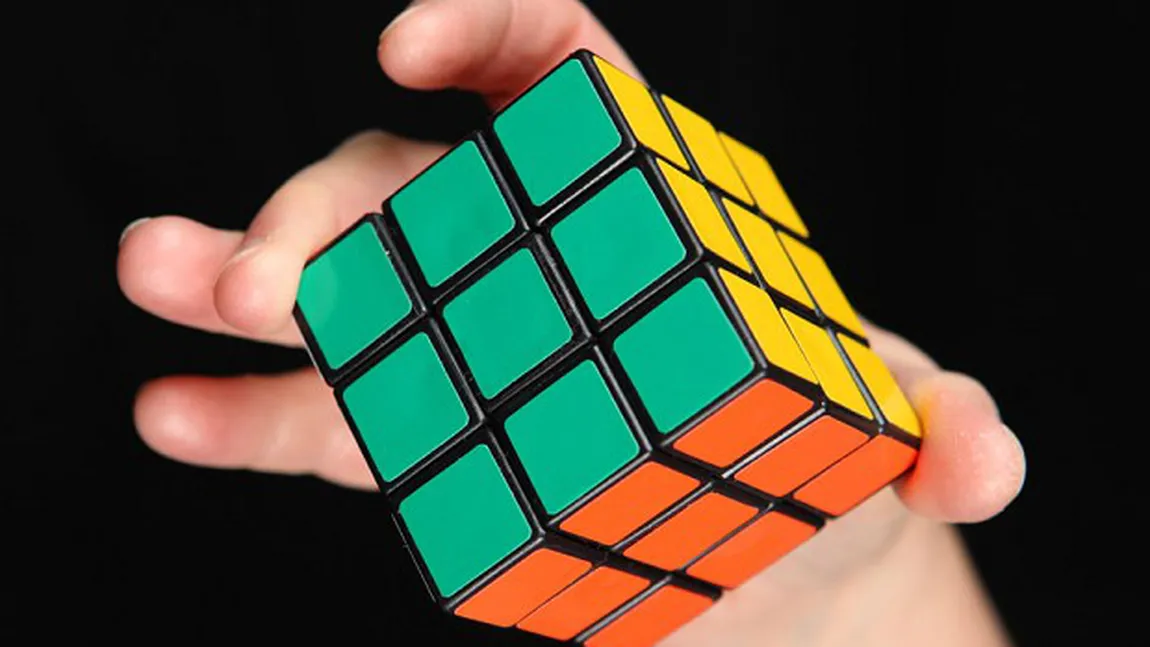 CUBUL RUBIK: Cea mai populară jucărie din lume, celebrată de Google pe 19 mai