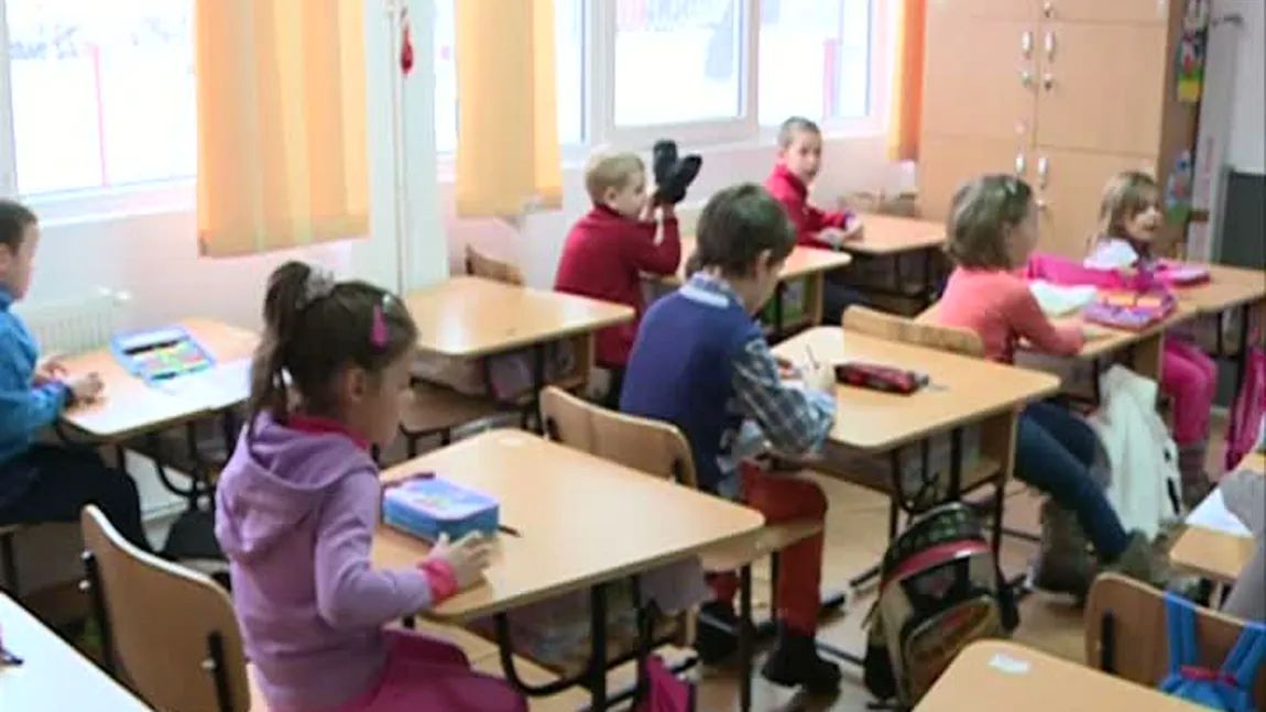 EVALUARE NAŢIONALĂ 2014. Elevii de clasa a IV-a au dat, miercuri, examen la limba română