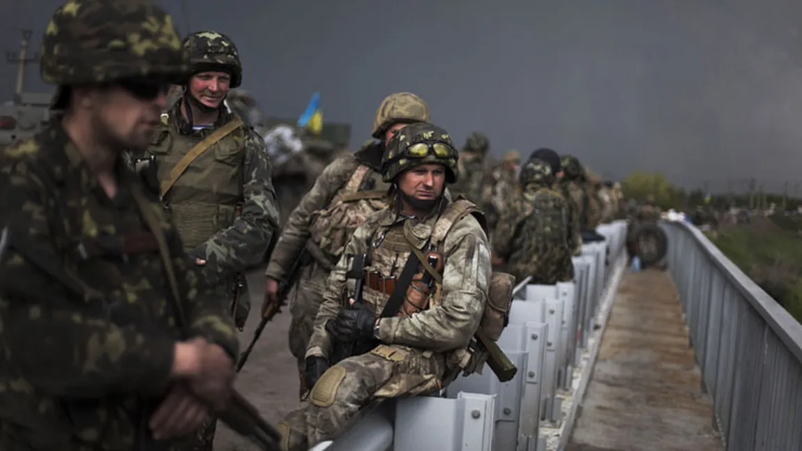 Şocant: Garda Naţională din Ucraina a ÎMPUŞCAT 10 militari care voiau să treacă de partea separatiştilor