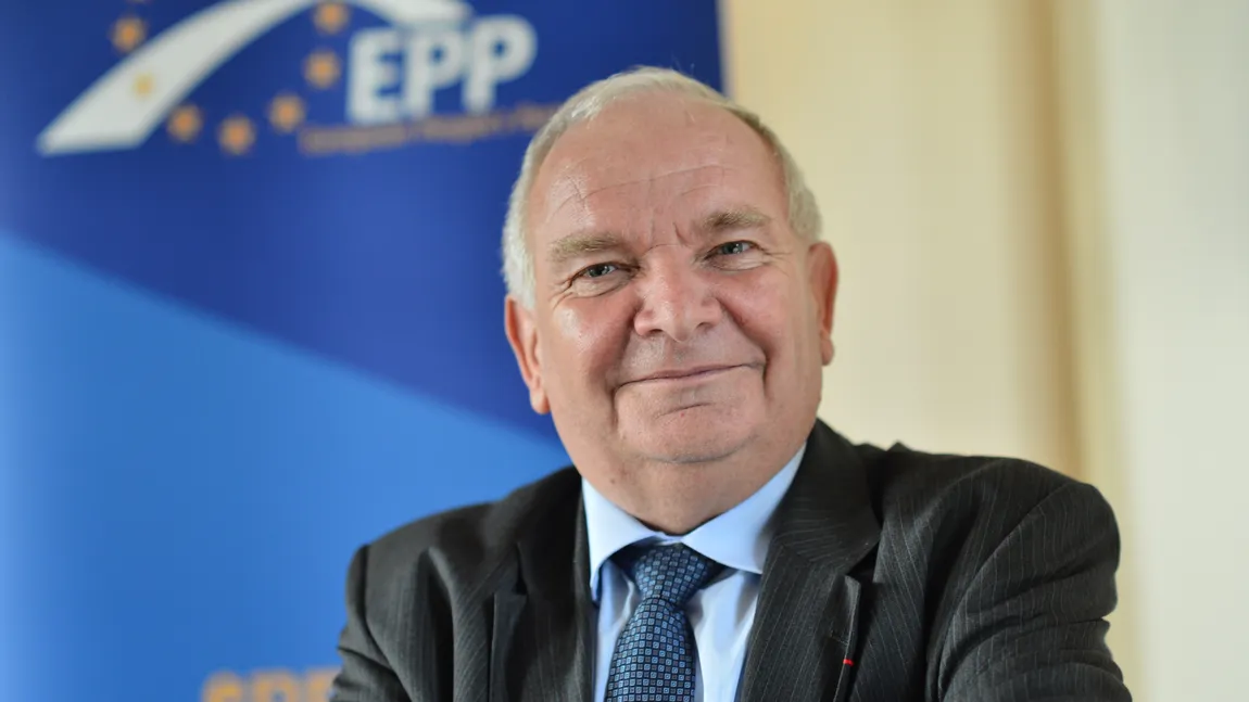 Vasile Blaga discută la liderul PPE despre fuziunea cu liberalii