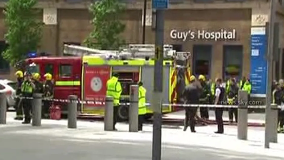 Sute de oameni, evacuaţi din cea mai înaltă clădire londoneză după o alarmă de incendiu