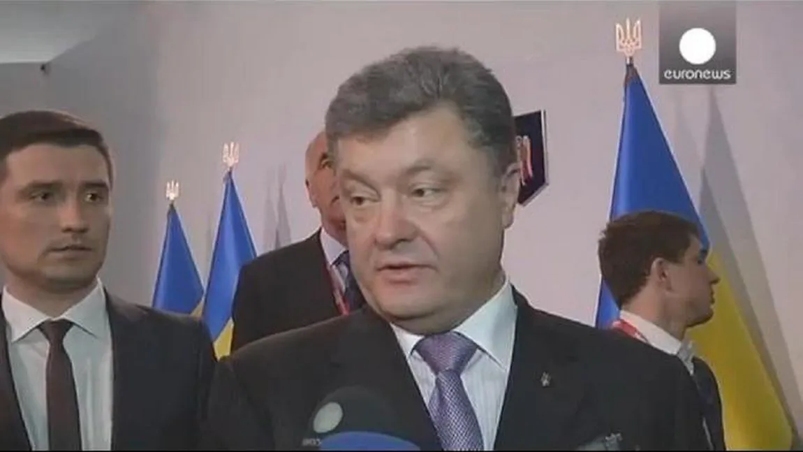 Preşedintele Ucrainei, Petro Poroşenko, ordonă armatei să preia controlul total asupra frontierei cu Rusia