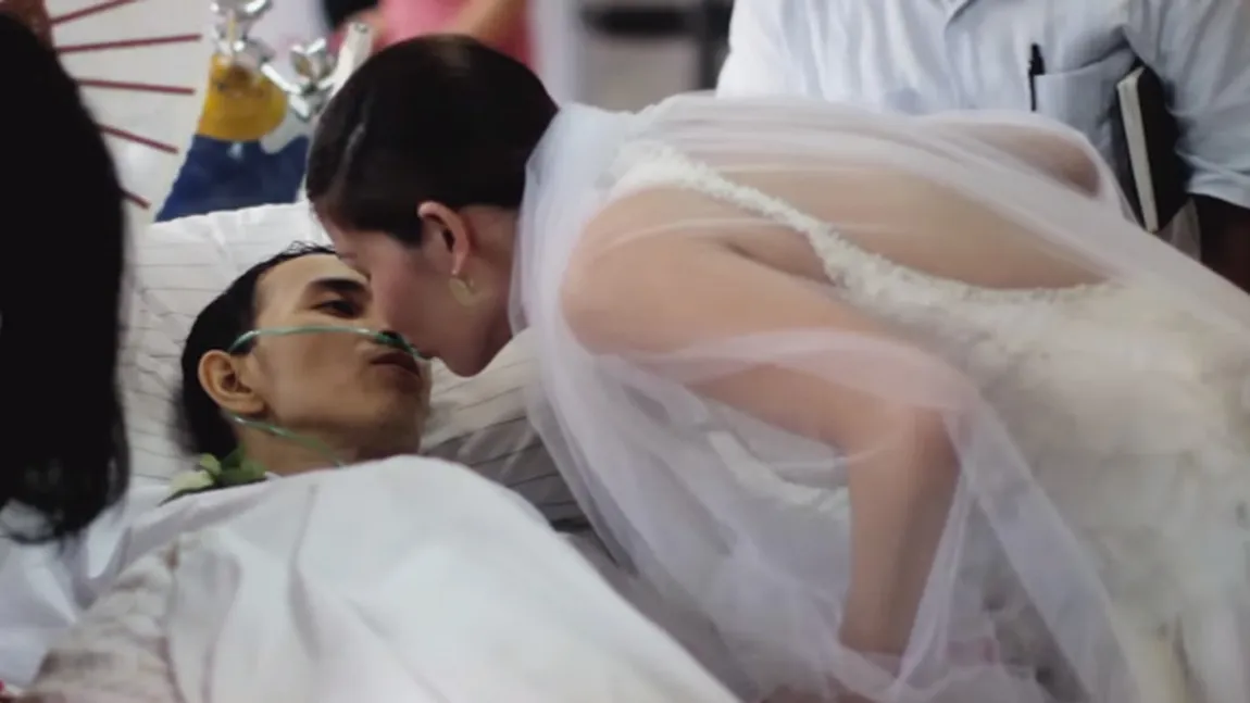 Imaginile care au emoţionat o lume întreagă! S-au căsătorit cu 10 ore înainte ca mirele să moară - VIDEO
