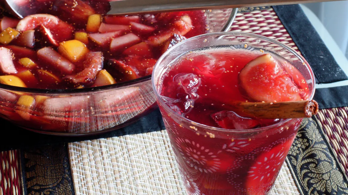 Cum prepari cea mai sănătoasă şi delicioasă Sangria