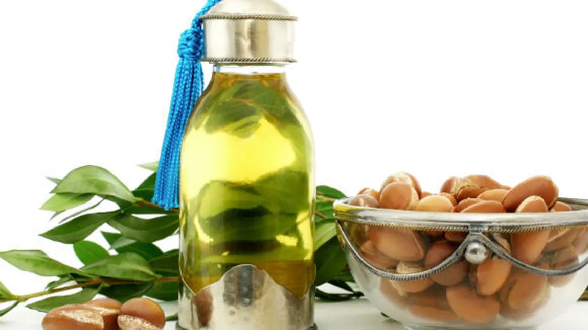 Secretele uleiului de argan pentru frumuseţe