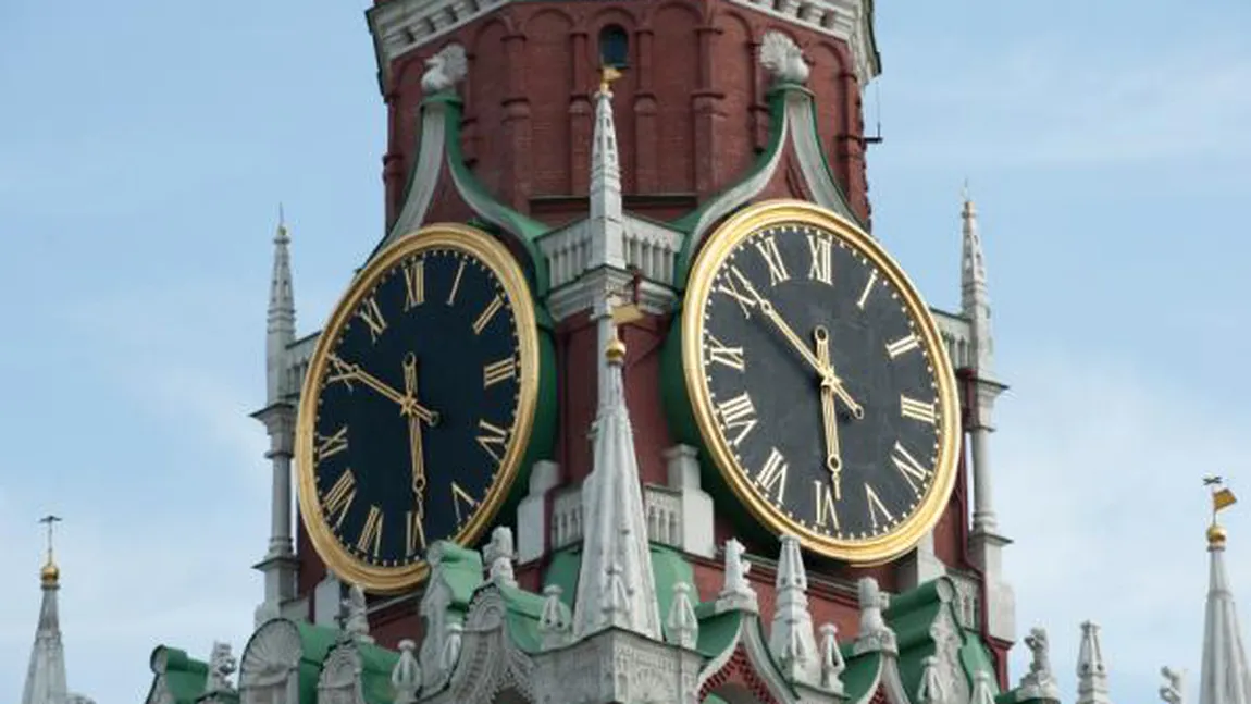 Timpul trece altfel în RUSIA. Deputaţii ruşi au votat o lege prin care obligă fiecare locuitor să modifice ora