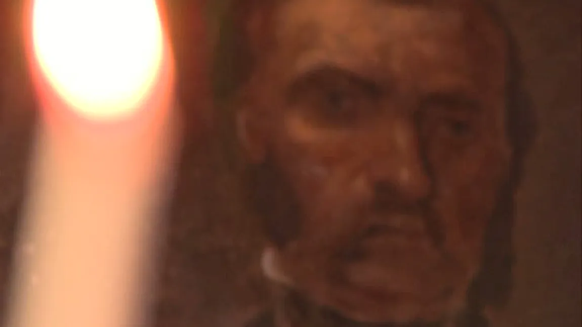 Ultima MINUNE din România. Chipul maiorului Mişa a apărut pe biserica pe care a ctitorit-o VIDEO