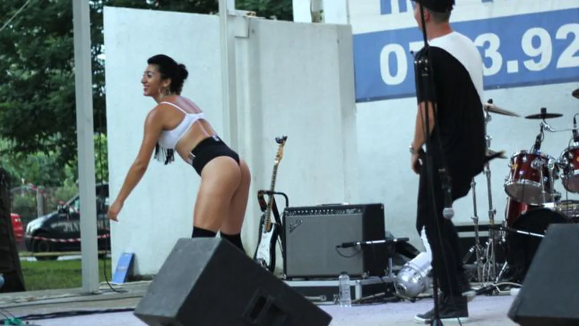 SHOW EROTIC în faţa copiilor, la Festivalul Berii din Hunedoara FOTO