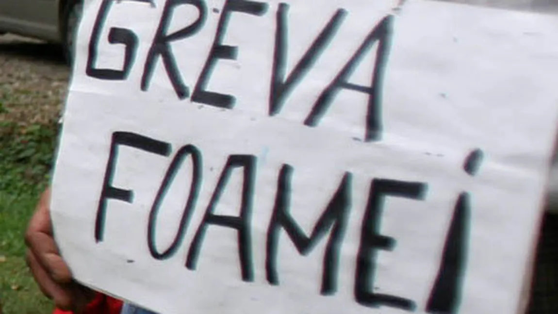 Protest spontan la o fabrică din Hunedoara. 14 oameni au declarat GREVA FOAMEI