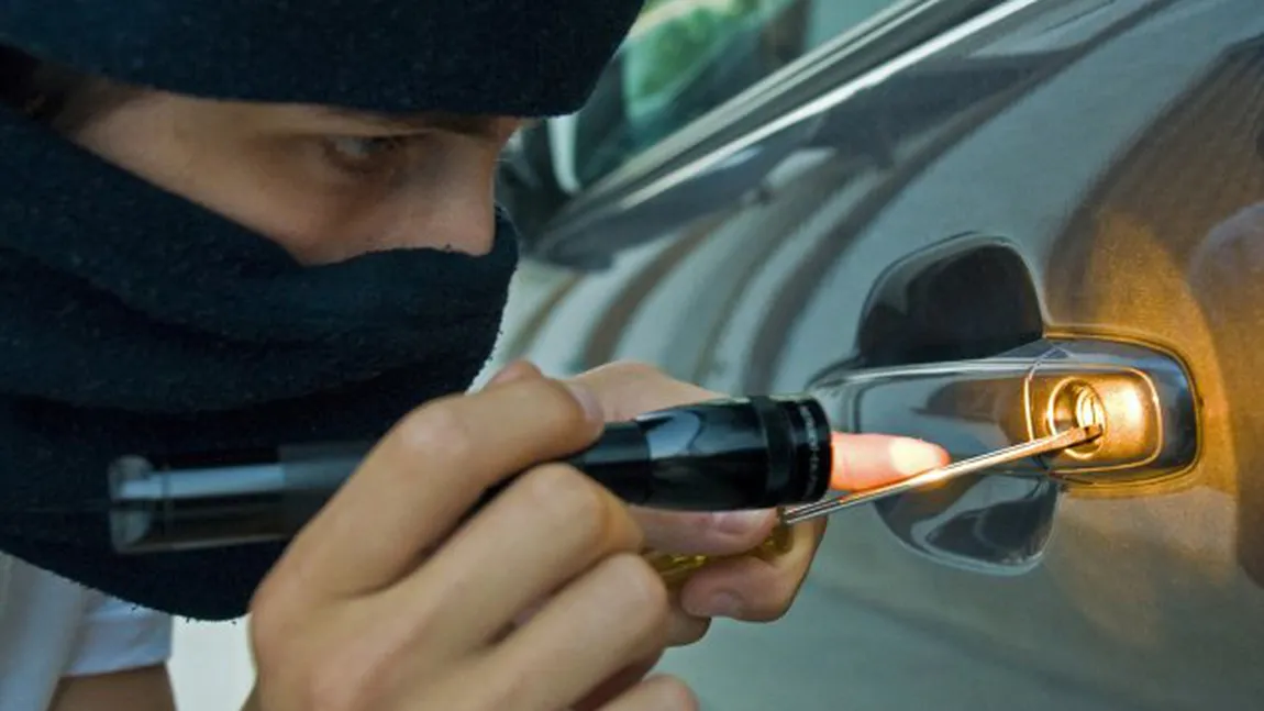 Metodele moderne folosite de hoţii de maşini şi cum te fereşti de ele