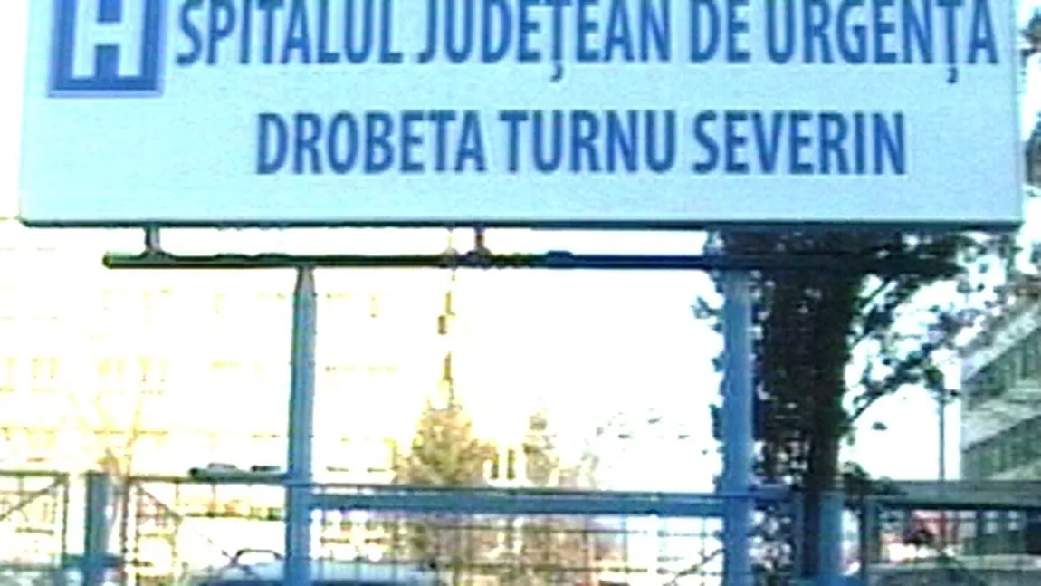 Petreceri cu alcool în Spitalul Judeţean din Drobeta Turnu Severin. Directoarea spitalului dă tonul VIDEO