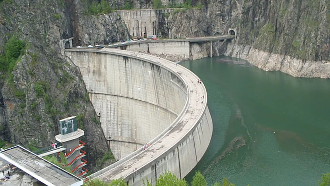 SCENARIU HORROR: Ce s-ar întâmpla dacă barajul Vidraru ar ceda. Piteştiul ar fi acoperit de 12 metri de apă