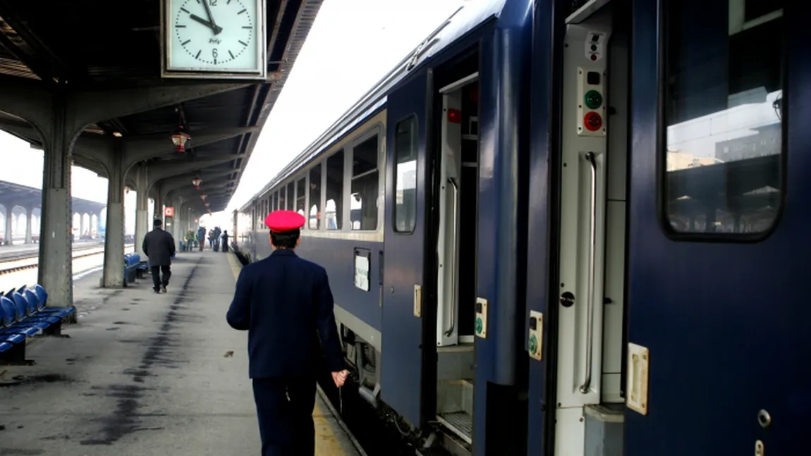 Trenurile care vin şi pleacă din gara Bucureşti Nord au întârzieri de zeci de minute