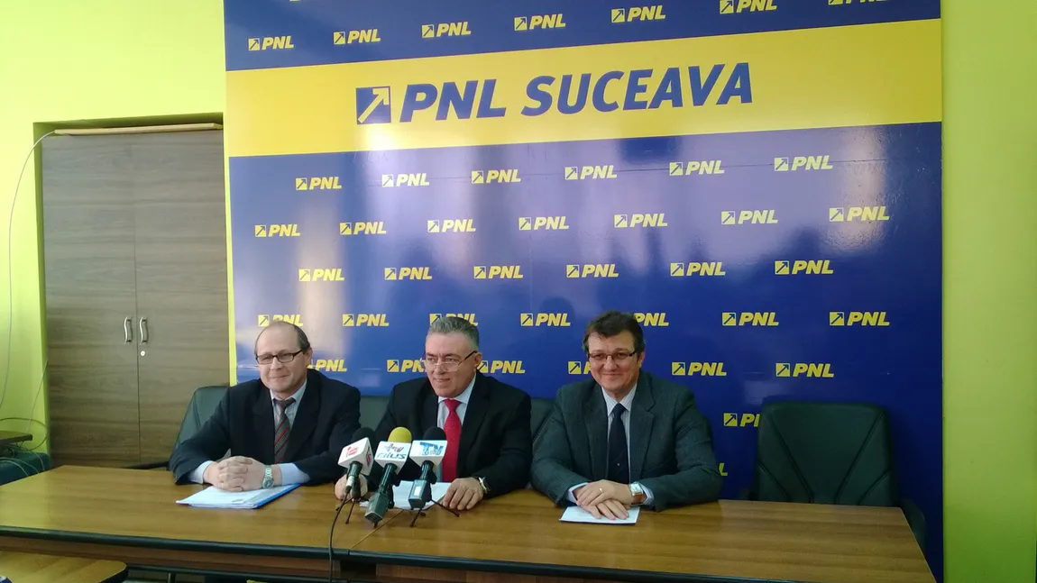Vicepreşedinte PNL Suceava şi alţi trei consilieri locali liberali trec în tabăra lui Tăriceanu
