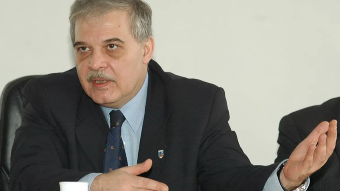 Fostul ministru Alexandru Athanasiu, suspectat de abuz, mită, trafic de influenţă şi spălare de bani
