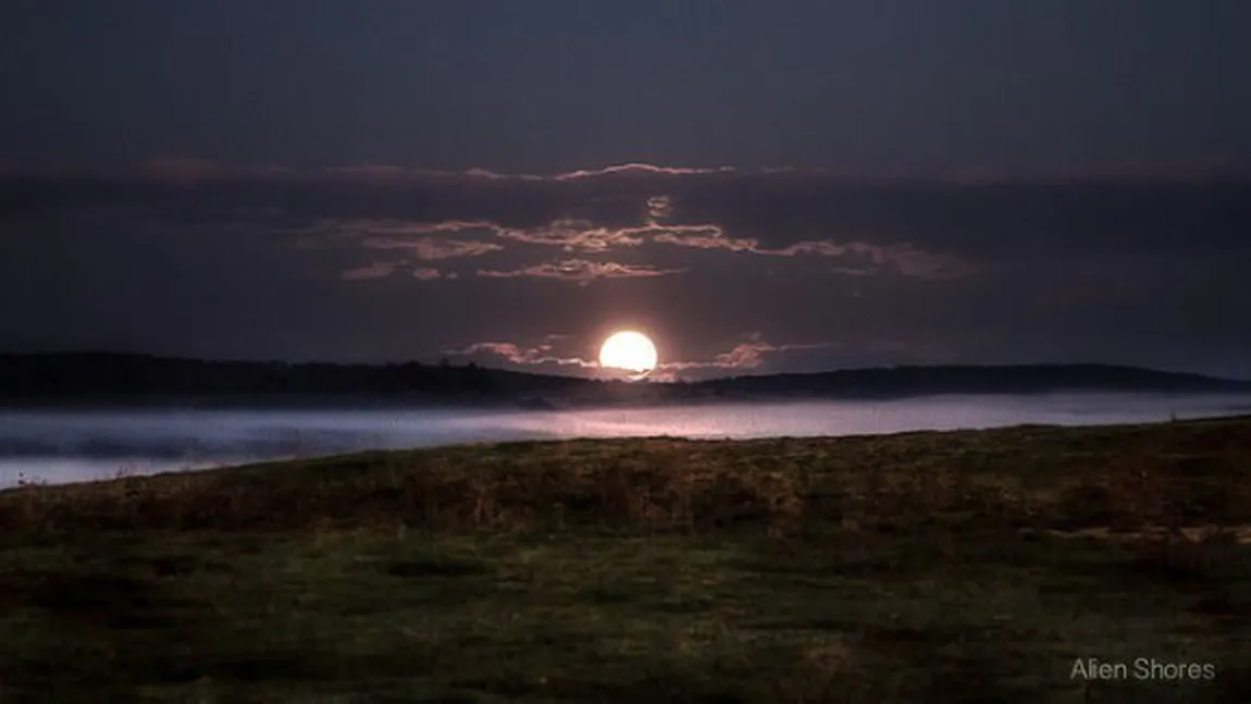 Spectacol pe cer. Uite cum s-a văzut SUPER LUNA, azi-noapte VIDEO