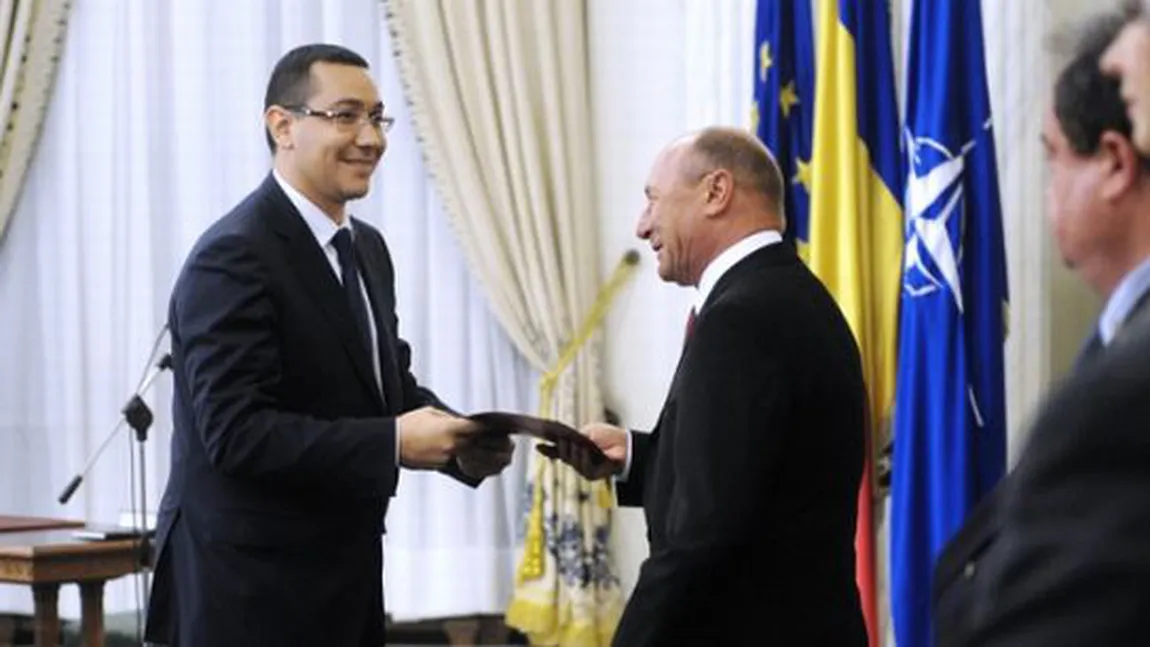 LEAPŞA CĂRŢILOR a ajuns la Victor Ponta. Premierul îl PROVOACĂ pe Traian Băsescu