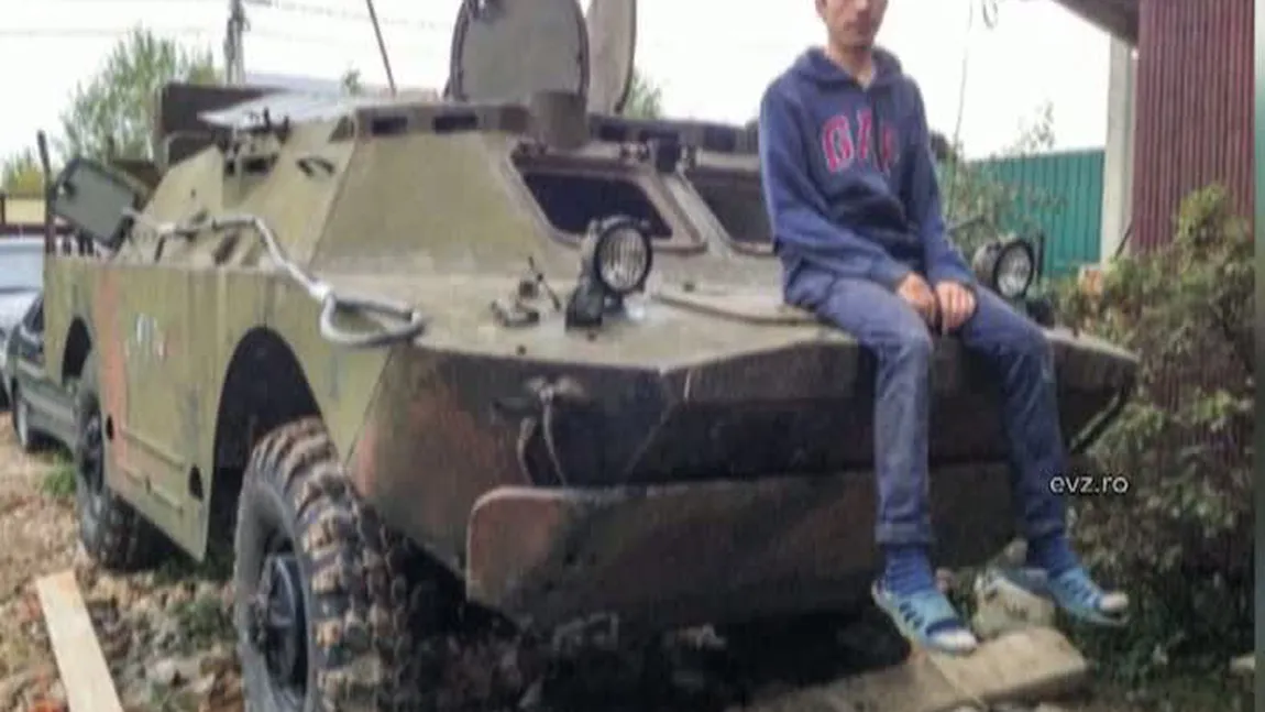 Un rus a venit la MOSCOVA cu TANCUL cumpărat din BELARUS VIDEO