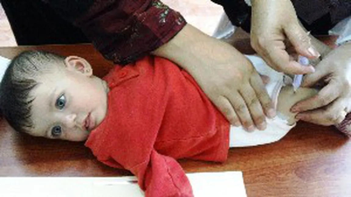 Copii UCIŞI de un vaccin CONTAMINAT, în Siria