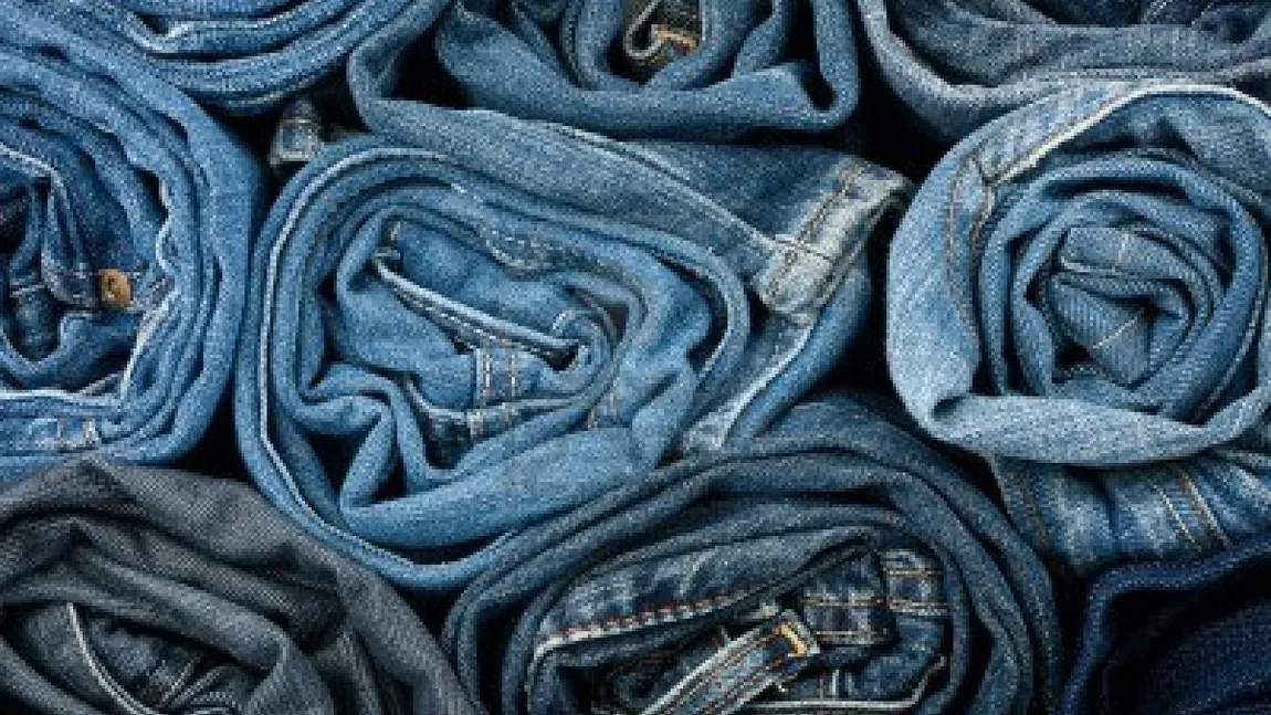 Moda TOAMNĂ 2014: Ce jeanşi sunt pe val