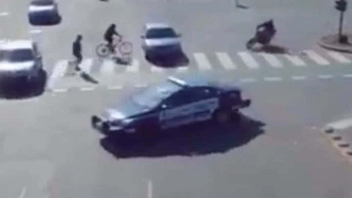 Viralul săptămânii. Cea mai TARE intersecţie VIDEO