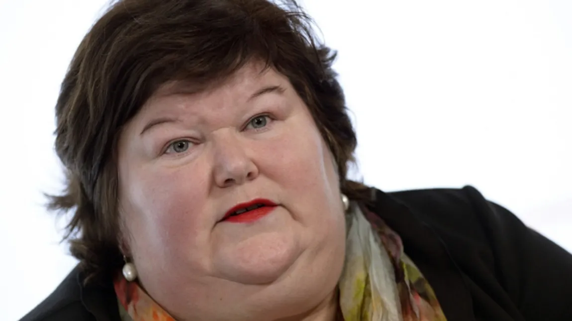 Belgia: Ministrul Sănătăţii, criticat din cauza greutaţii. Maggie de Block, atacată în public cu plăcinte