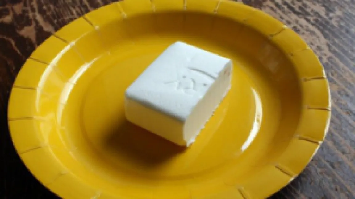 Tu ştiai asta? Ce se întâmplă dacă bagi săpun în cuptorul cu microunde