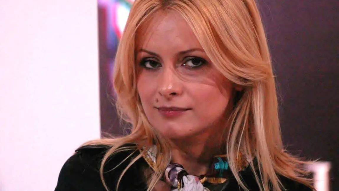 Simona Gherghe a fost înlocuită la Acces direct. I-a luat locul o FOSTĂ VEDETĂ Pro TV
