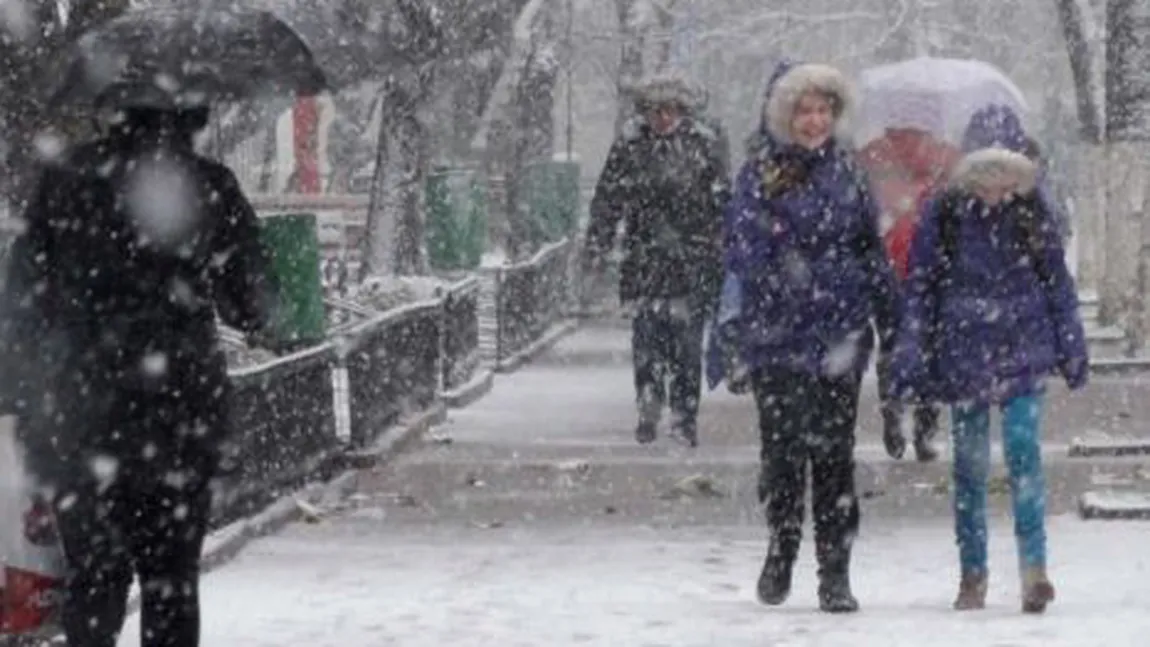 PROGNOZA METEO. Vreme rece cu temperaturi sub pragul de îngheţ în toată ţara, pe alocuri NINSORI slabe