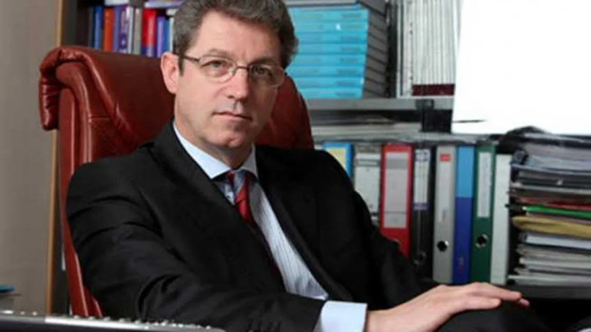 Adrian Streinu-Cercel, managerul Institutului Matei Balş, în stare de incompatibilitate