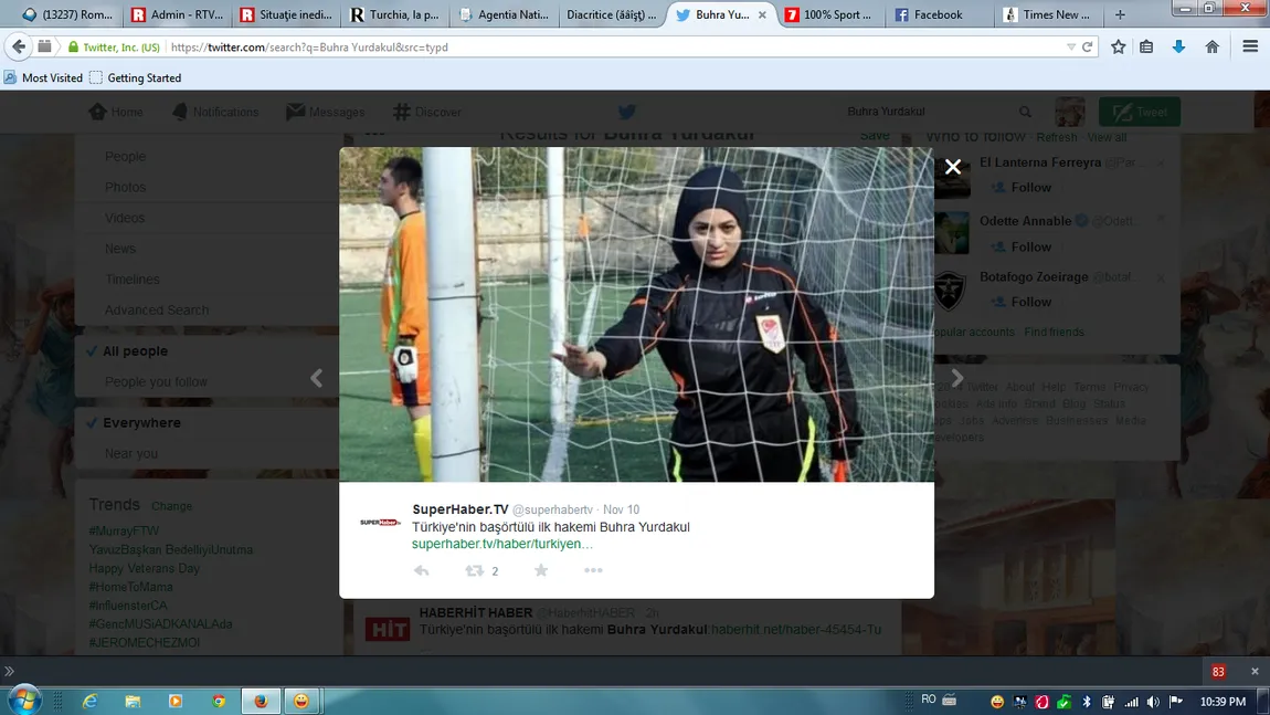Revoluţie în fotbal. Prima femeie arbitru cu văl islamic, în Turcia VIDEO