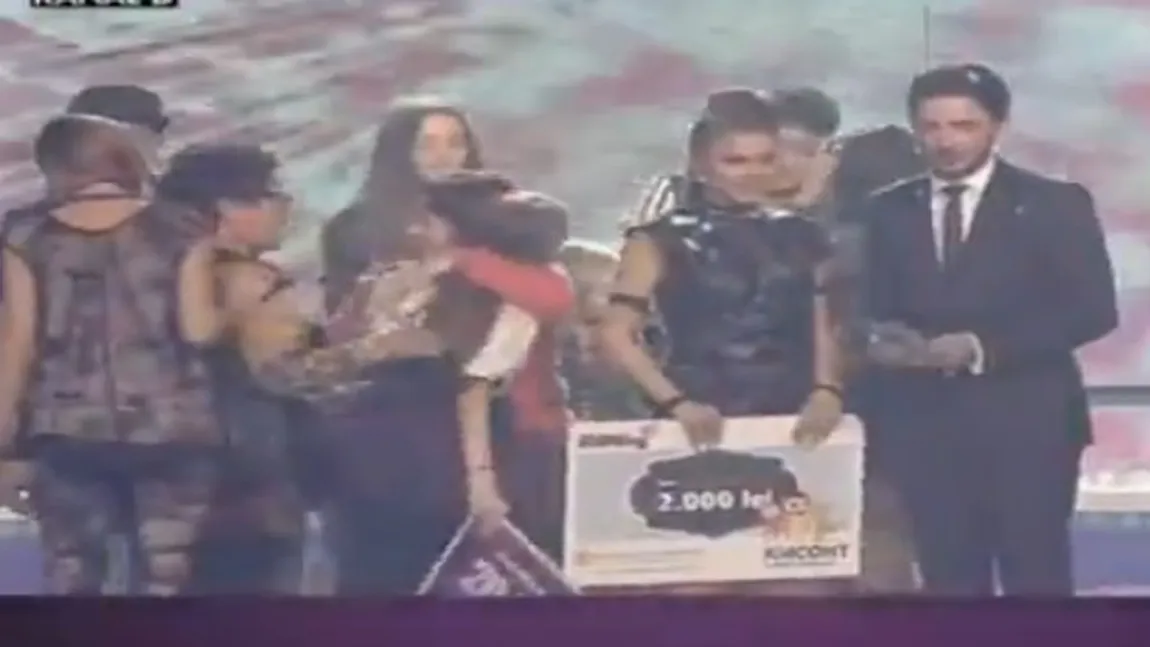 KIDSing 2014. Cine este fetiţa care A CÂŞTIGAT finala KidSing şi a plecat acasă cu marele premiu