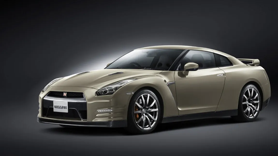 Nissan prezintă versiunile GT-R 2015 şi 45th Anniversary pentru Japonia VIDEO
