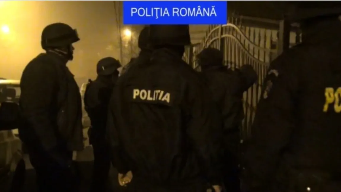 Percheziţii la hoţii din locuinţe din Cluj VIDEO