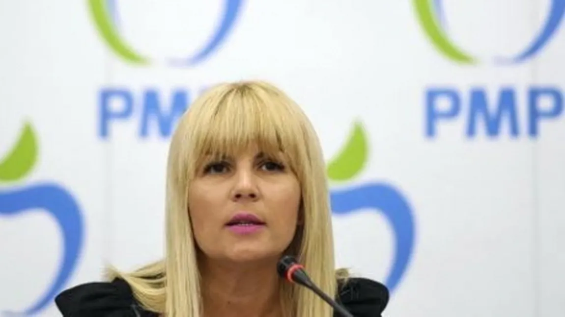 Elena Udrea, APEL pentru TURUL II. Liderul PMP votează la Paris: Să nu se mai streseze băieţii să mă pozeze