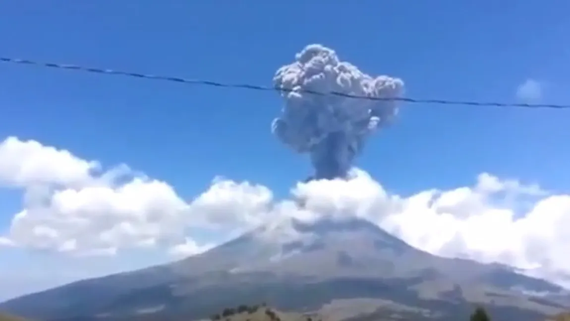 Erupţie spectaculoasă în Mexic - VIDEO