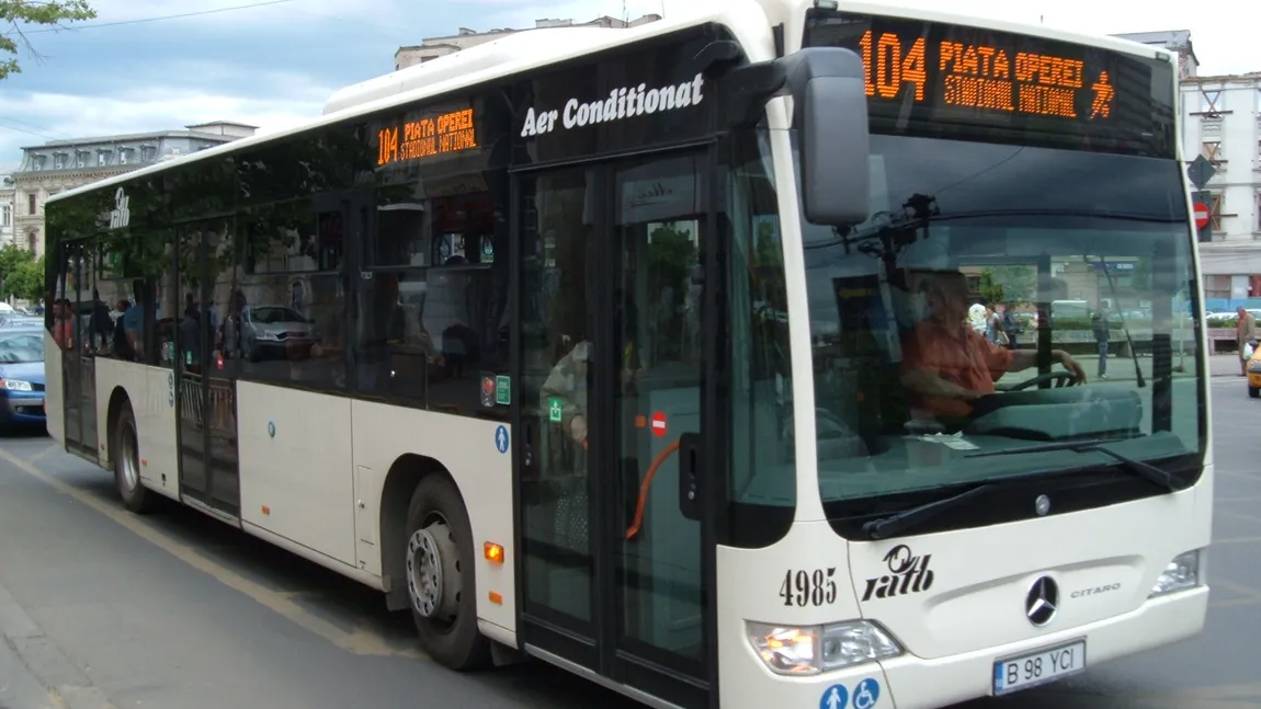 Percheziţii la RATB. Mai multe persoane sunt bănuite că furau combustibil