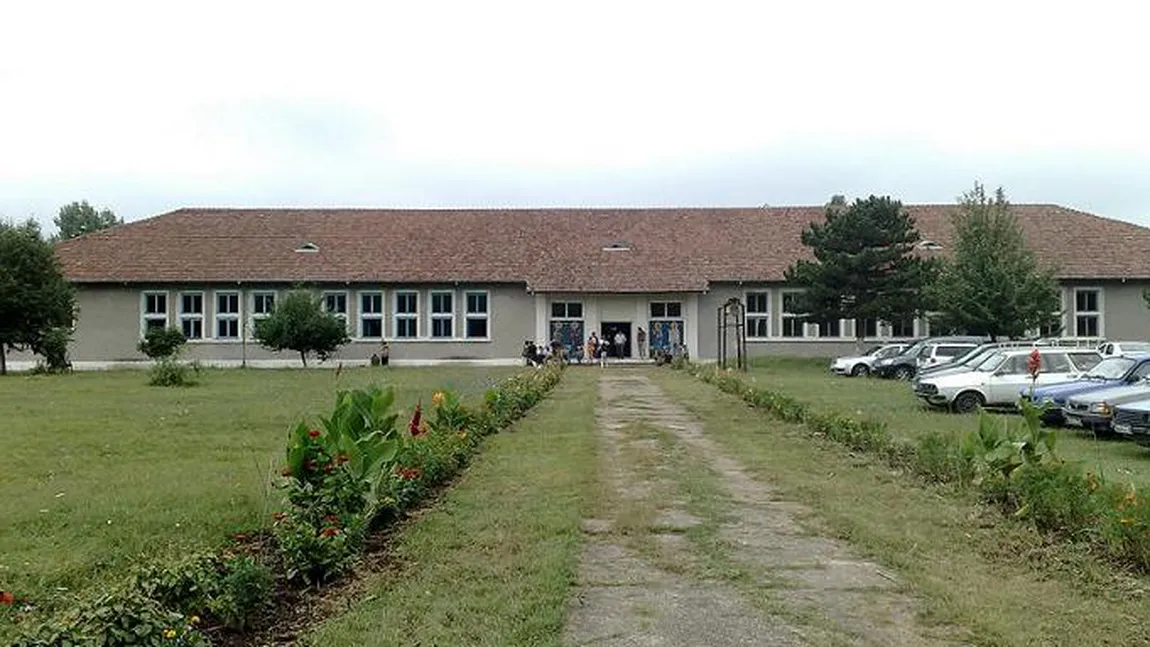 Mănăstirea Sfântul Pantelimon, credinţă, minuni şi rugăciuni într-o fostă unitate militară din Teleorman