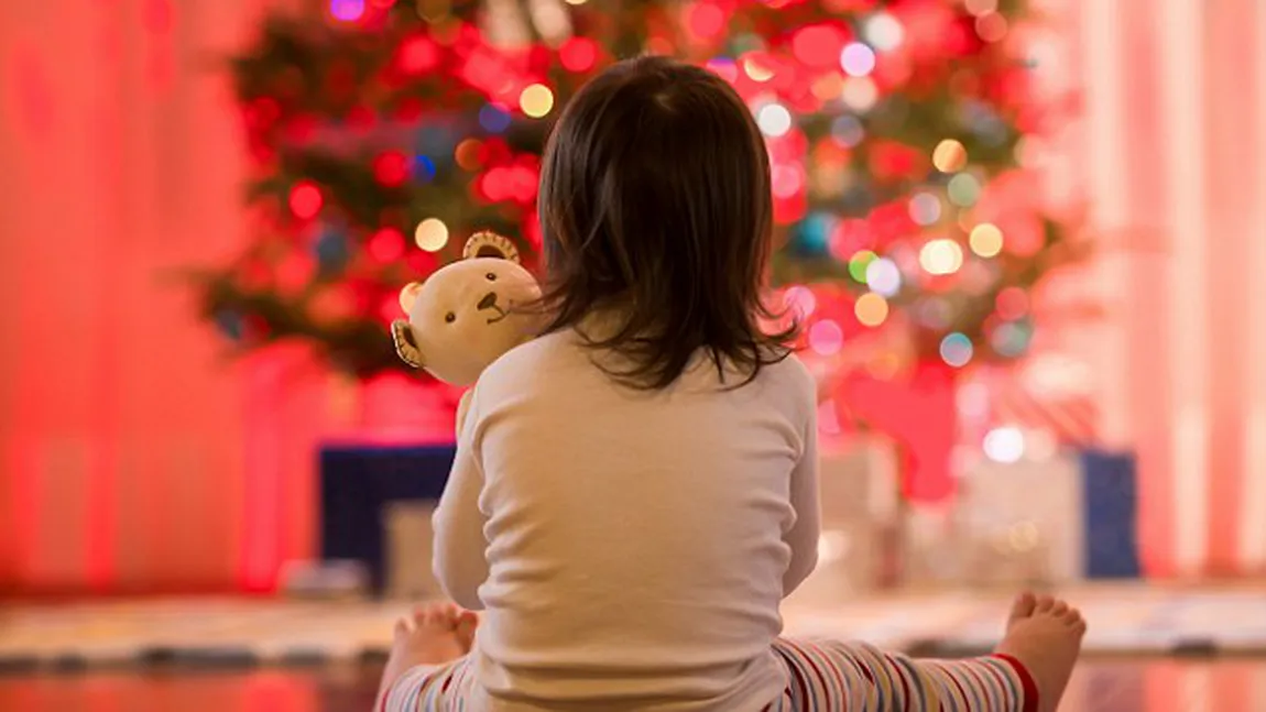STUDIU: Prea multe cadouri în copilărie duc la nefericire în viaţa adultă