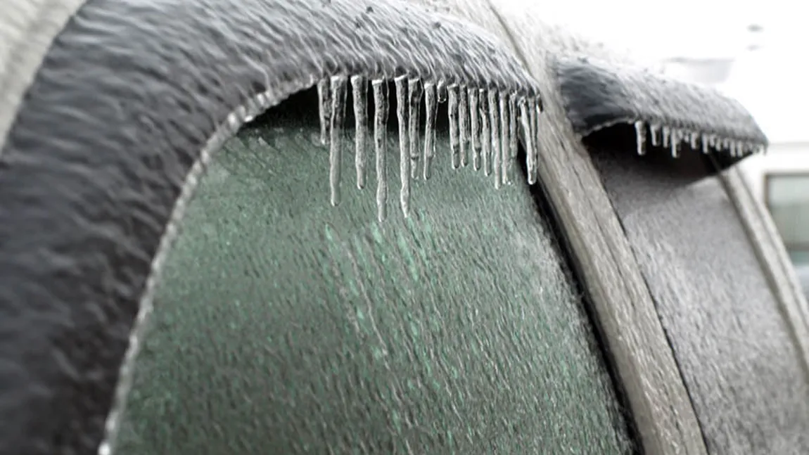 Freezing rain în Budapesta. Circulaţia a fost paralizată