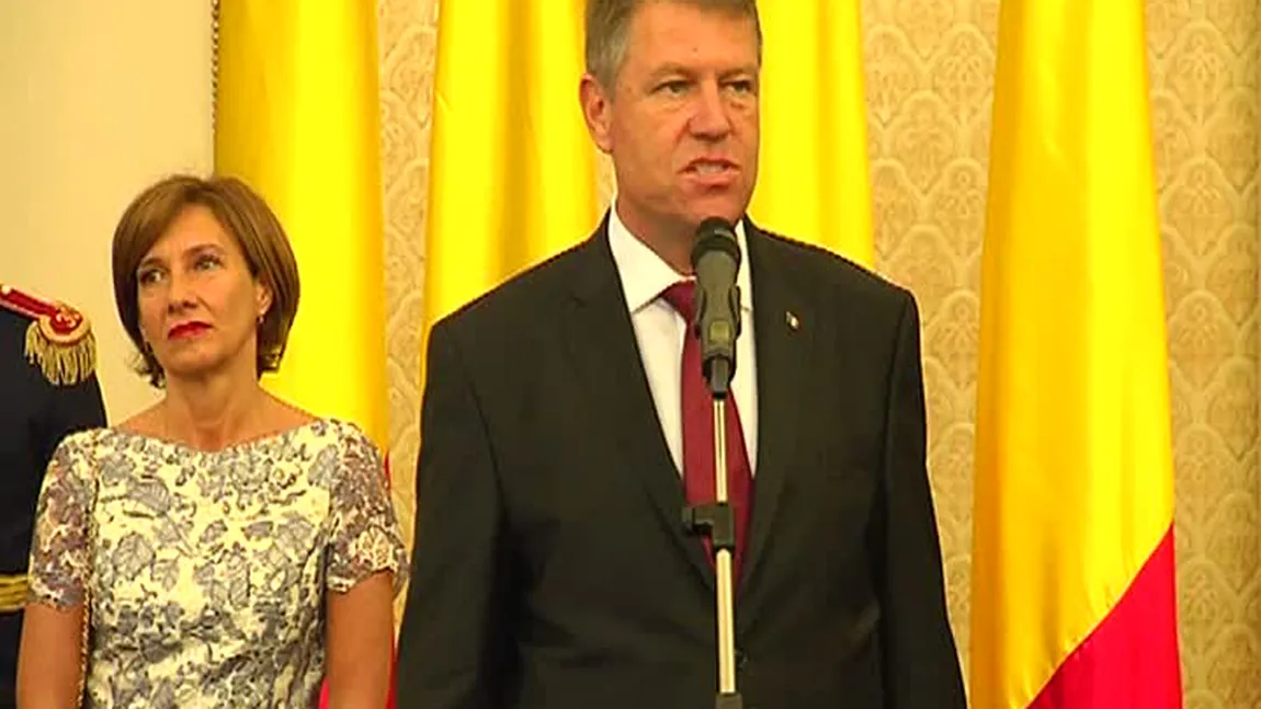 Klaus Iohannis,recepţie la Cotroceni, după învestire. Simona Halep şi Victor Rebengiuc, printre invitaţi VIDEO