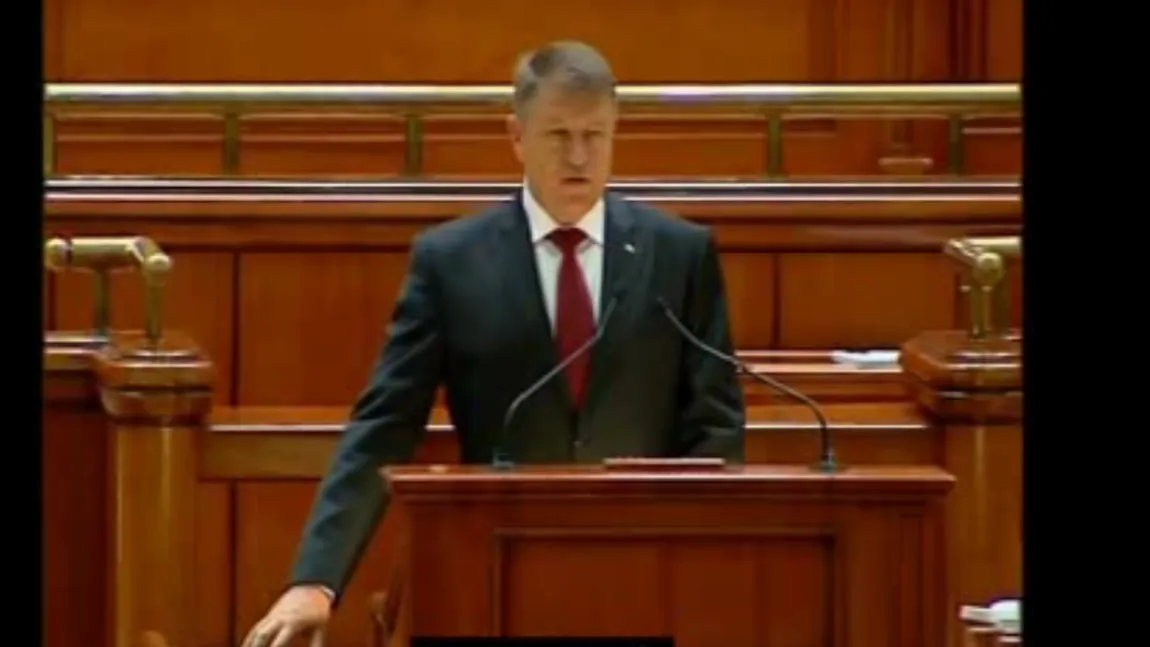 KLAUS IOHANNIS este noul PREŞEDINTE al României, după ce a depus jurământul în faţa Parlamentului VIDEO