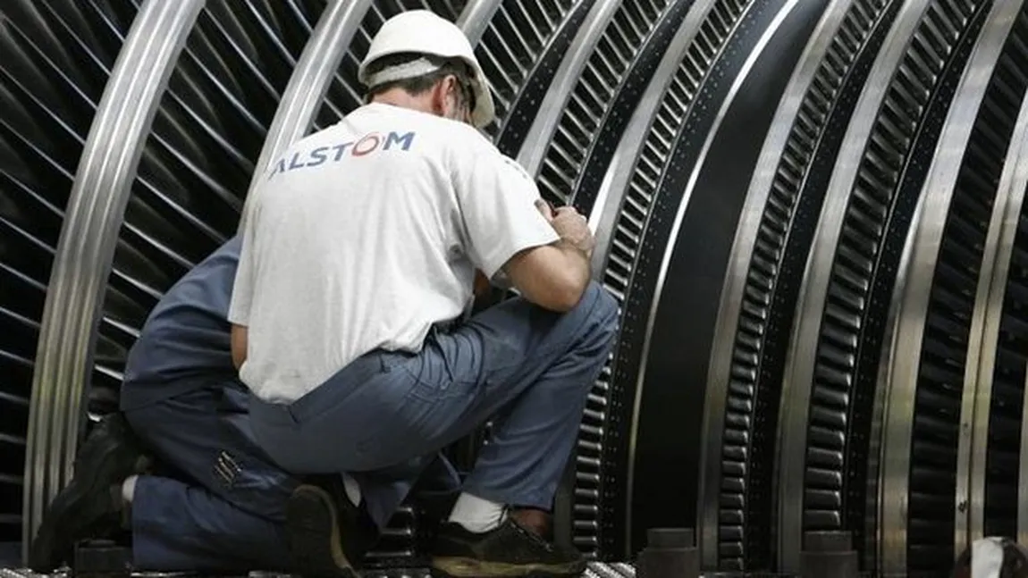 Amendă-RECORD: Alstom plăteşte 772 de milioane de dolari din cauza corupţiei