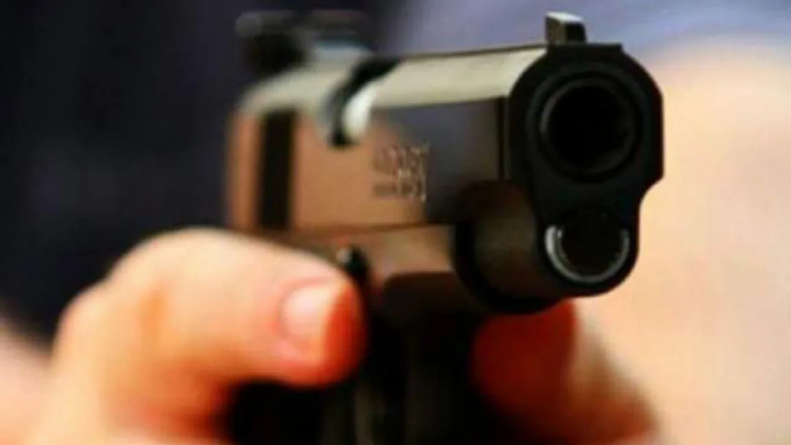 Interlop din România, ameninţări cu pistolul în Italia VIDEO