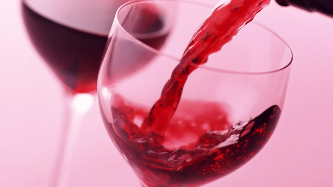 Ingredientul MIRACULOS din vinul roşu, care ne menţine tineri şi sănătoşi