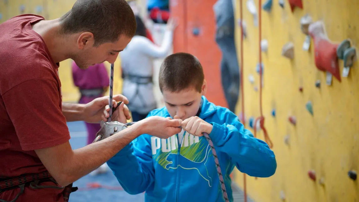 FABRICA DE CĂŢĂRAT, un eveniment sportiv dedicat şi copiilor cu dezabilităţi