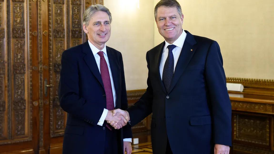 Klaus Iohannis s-a întâlnit cu ministrul britanic de externe