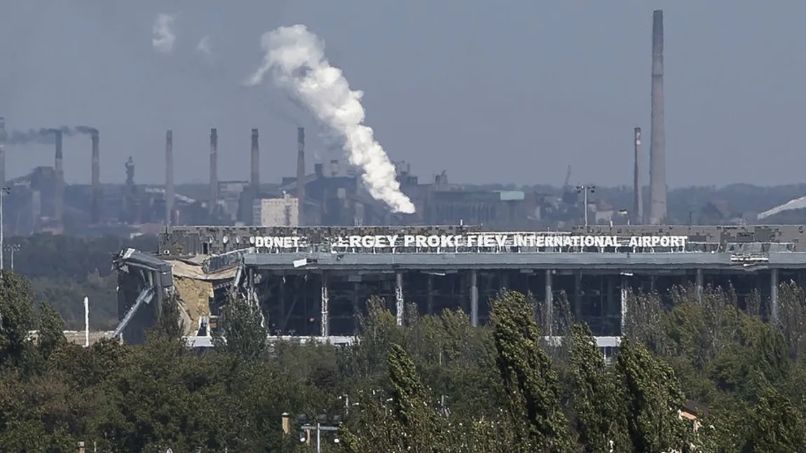 Război pe aeroportul din Doneţk. Armata ucraienană a recuperat teritoriile controlate de separatişti