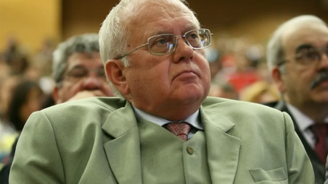 Dosarul Revoluţiei. Fostul ministru Victor Babiuc îl acuză pe Ion Iliescu de blocarea anchetei procurorilor