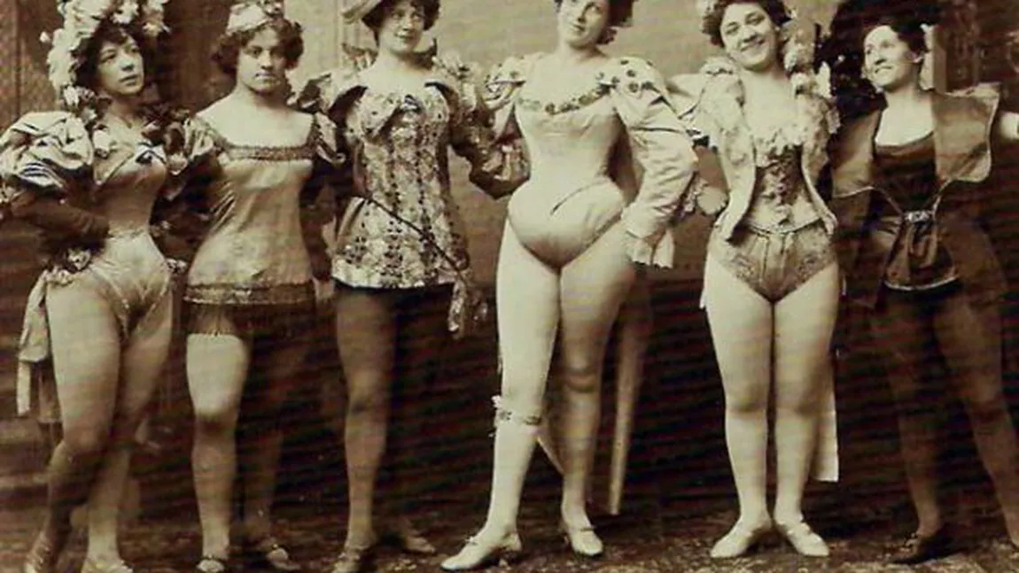 Cum arătau DAMELE DE COMPANIE în urmă cu 150 de ani FOTO